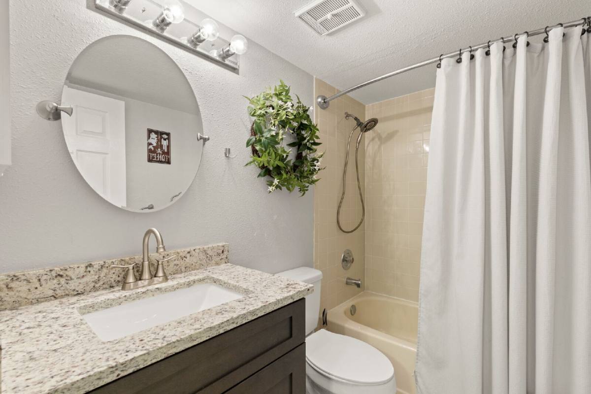 Apartment for rent at 5817 Park St N #406, Saint Petersburg, FL 33709