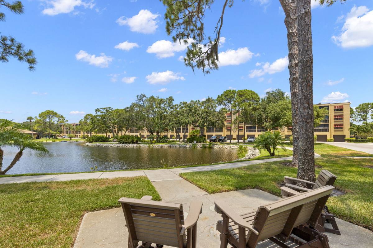 Apartment for rent at 5817 Park St N #406, Saint Petersburg, FL 33709