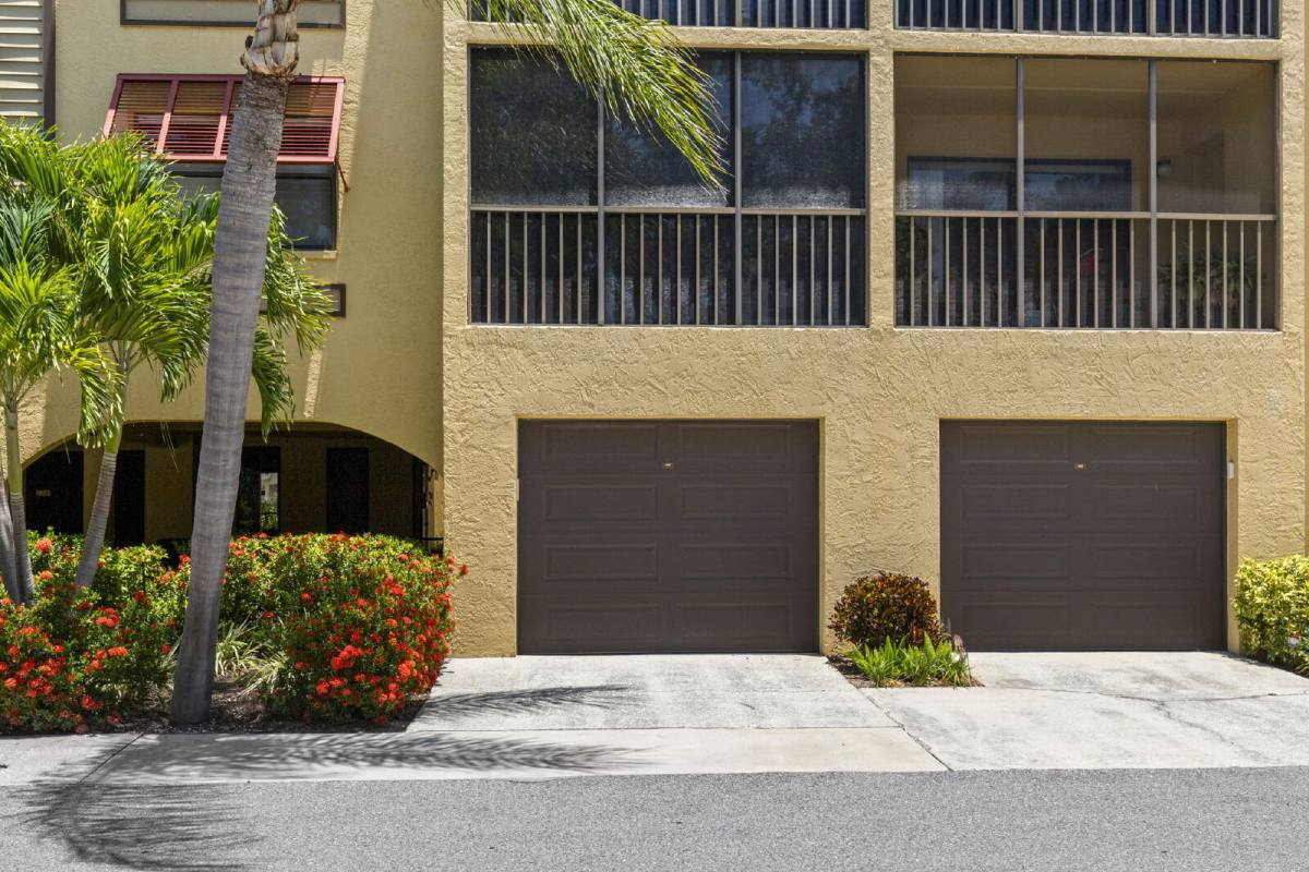 Apartment for rent at 5817 Park St N #406, Saint Petersburg, FL 33709