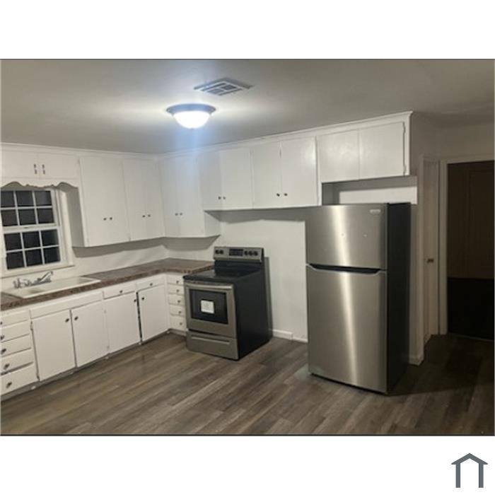 House for rent at 1509 Hardwood Grove St, Tecumseh, OK 74873