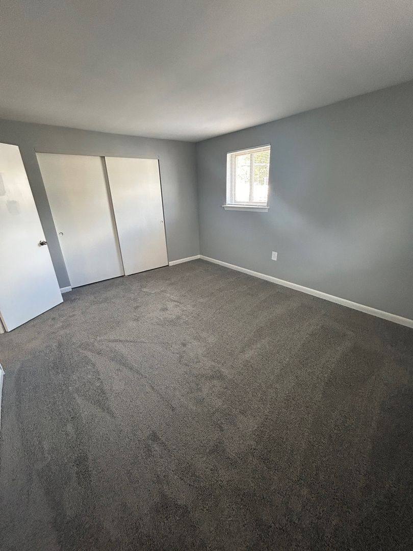 Apartment for rent at 556 Chester Pike, Norwood, PA 19074