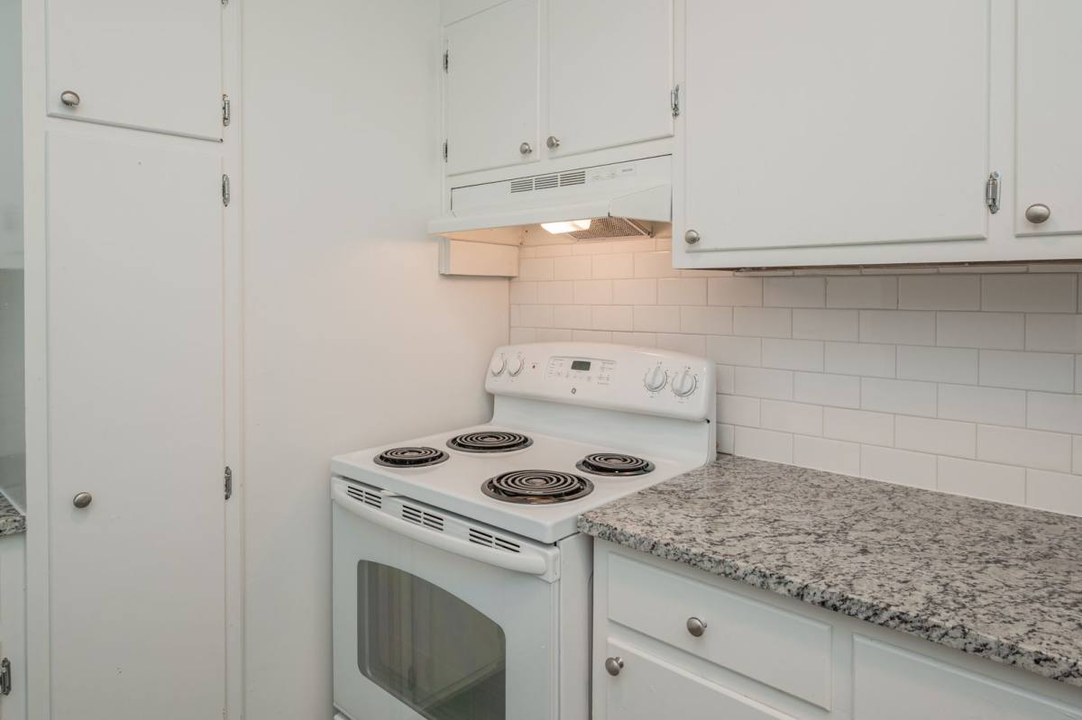 3477 Cliff Terrace S, Birmingham, AL 35205 - Apartment For Rent - Image 8