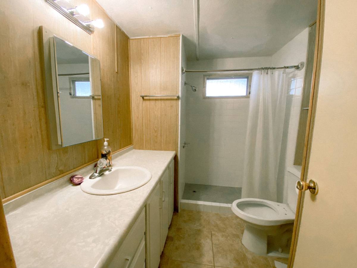 House for rent at 719 S Lyon Ave, Hemet, CA 92543