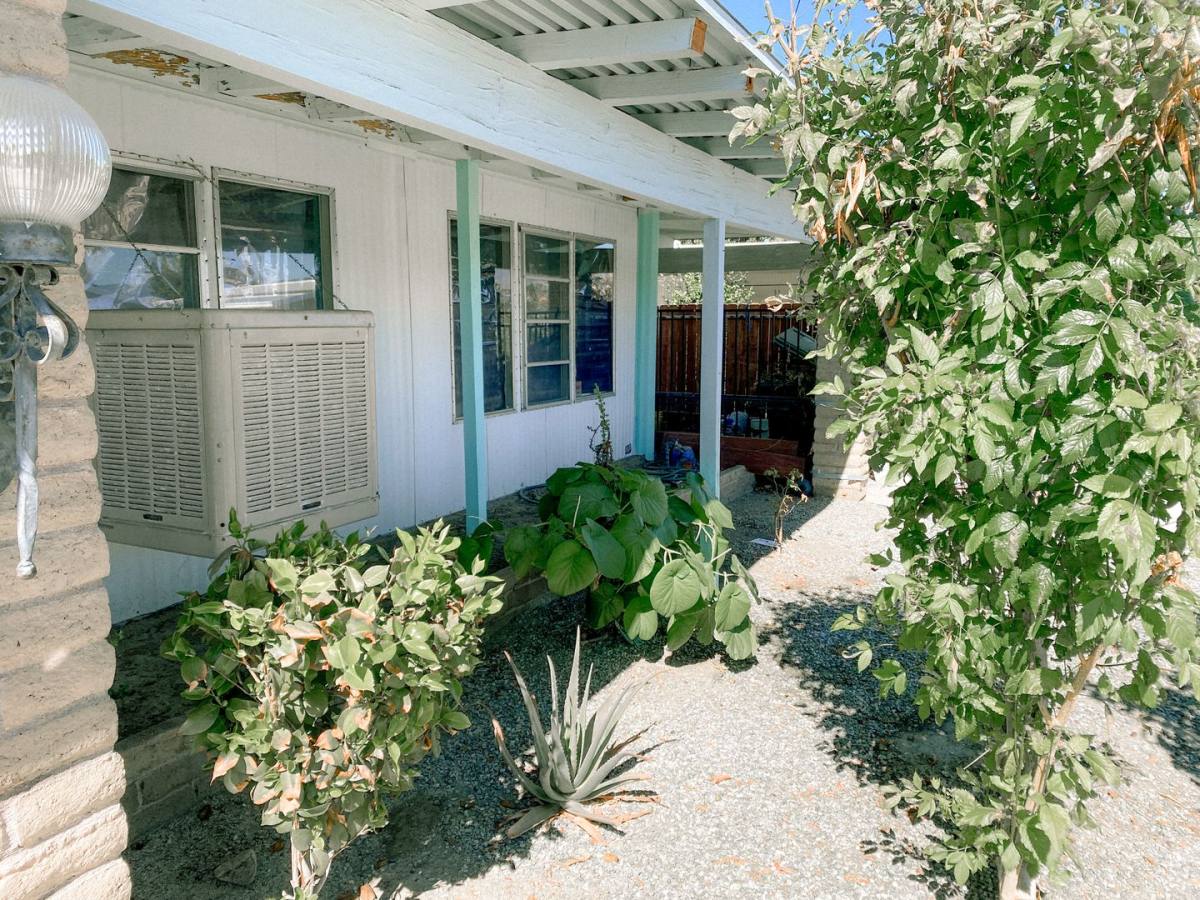 House for rent at 719 S Lyon Ave, Hemet, CA 92543