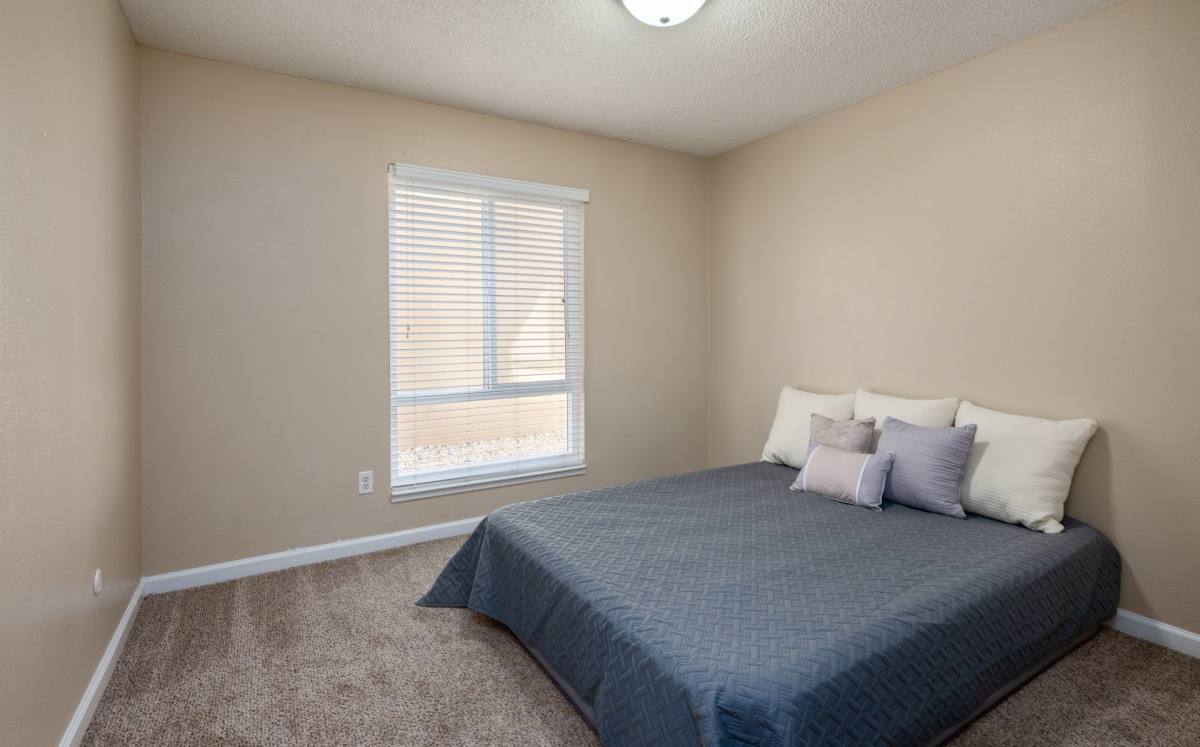 Apartment for rent at 8740 Fair Oaks Blvd, Carmichael, CA 95608