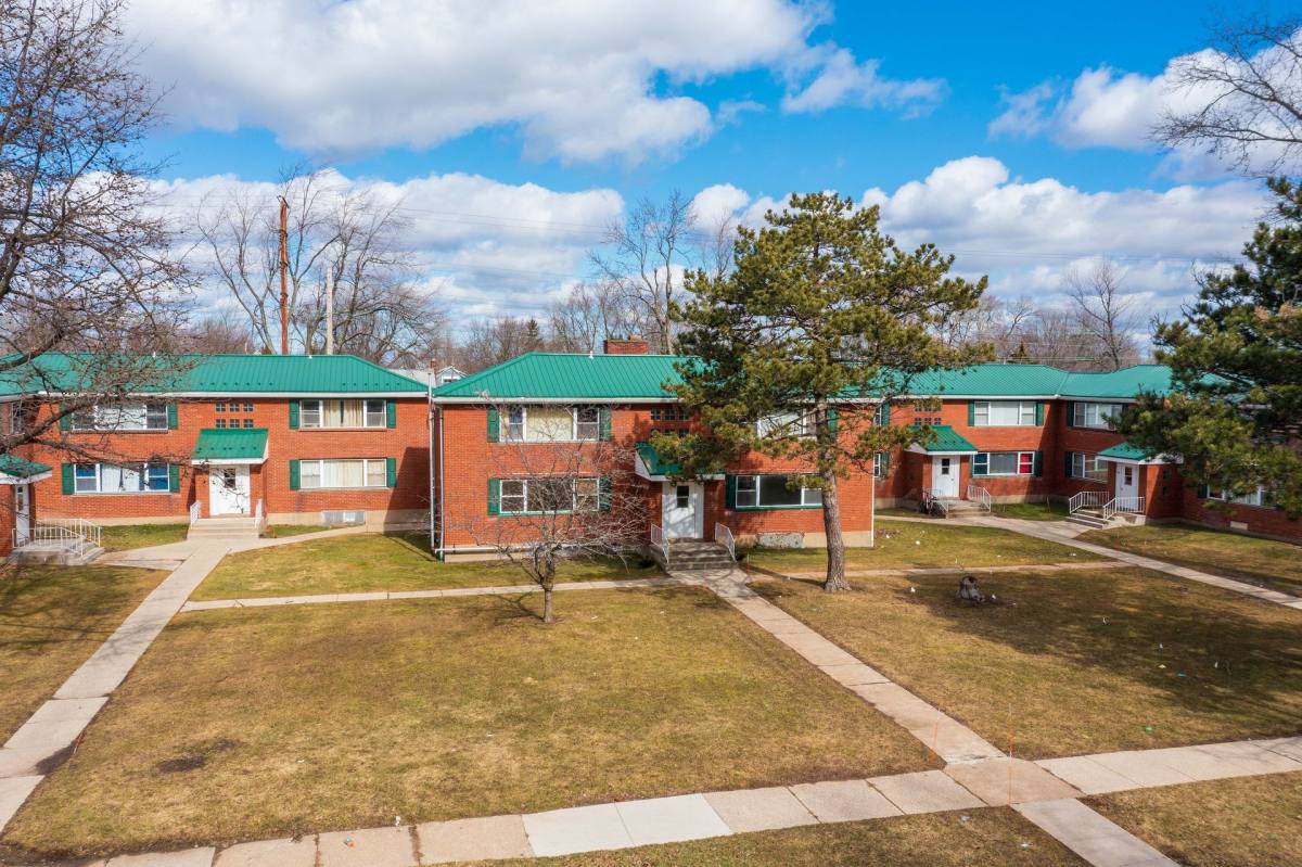 Apartment for rent at 19-74 Newell Ave, Tonawanda, NY 14150