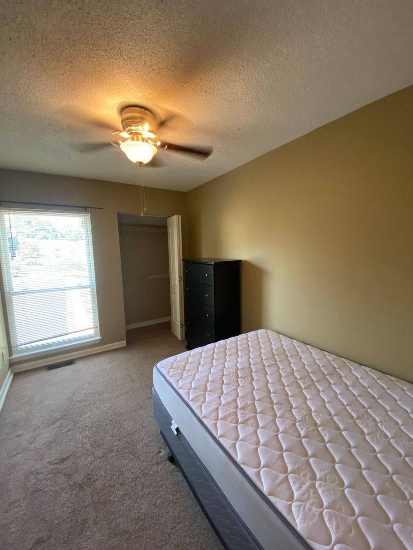Townhouse for rent at 1324 Bradley Dr, Harrisonburg, VA 22801