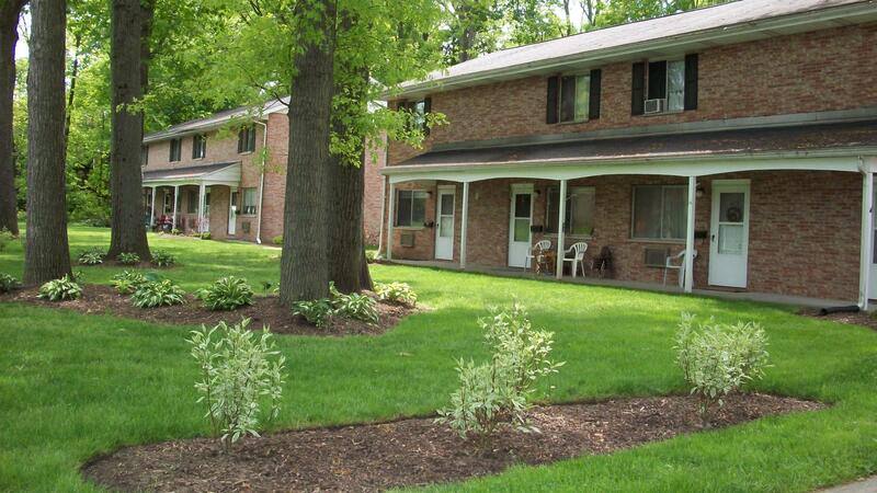 Townhouse for rent at 463 Brentwood, Kent, OH 44240