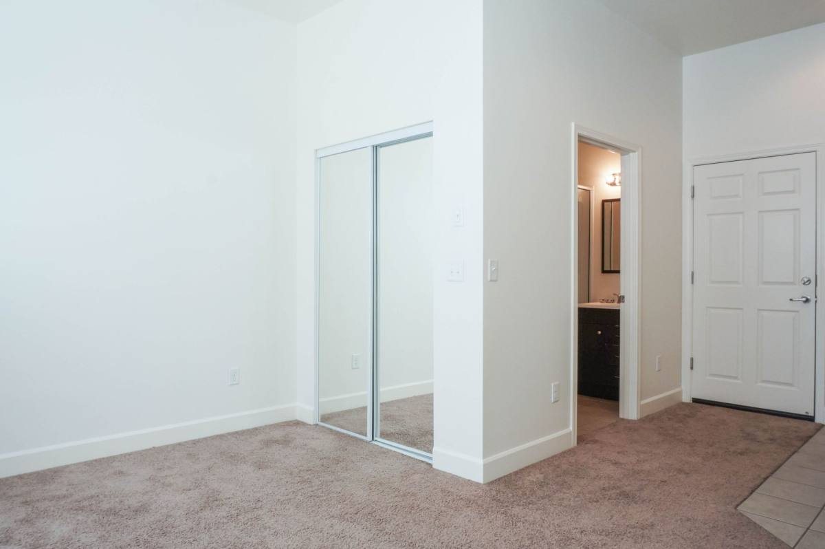 Apartment for rent at 3875 N Mississippi Ave, Portland, OR 97227