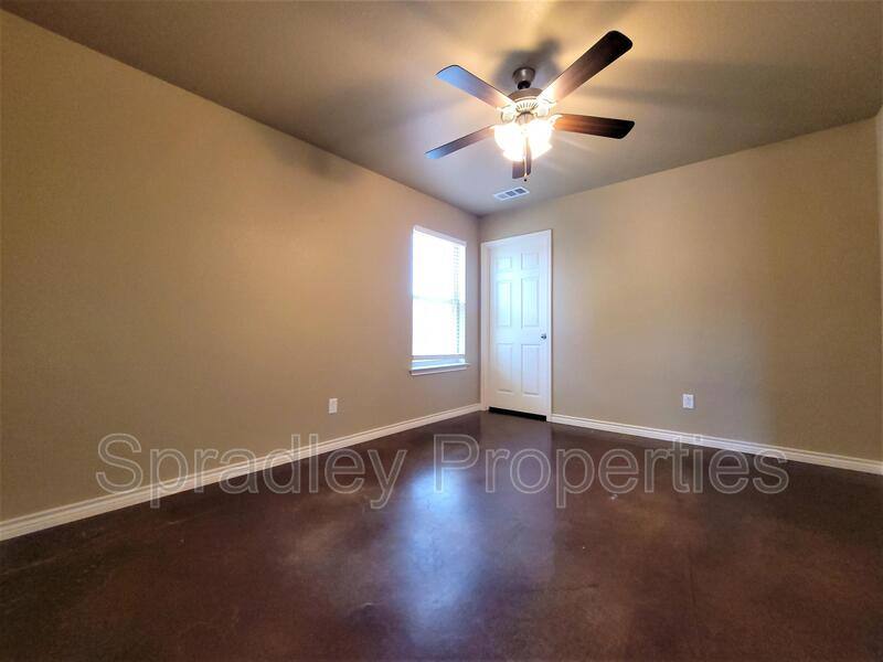 Townhouse for rent at 642 Laila Lane, Belton, TX 76513