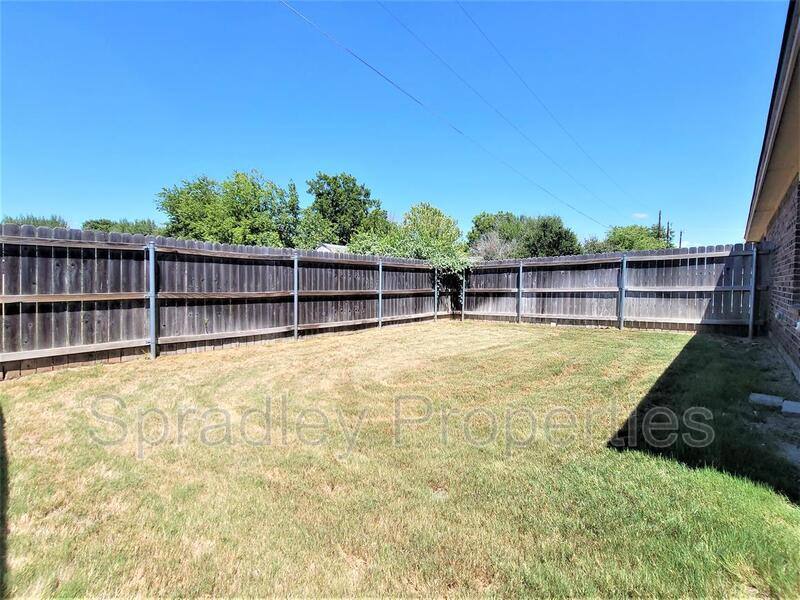 Townhouse for rent at 642 Laila Lane, Belton, TX 76513
