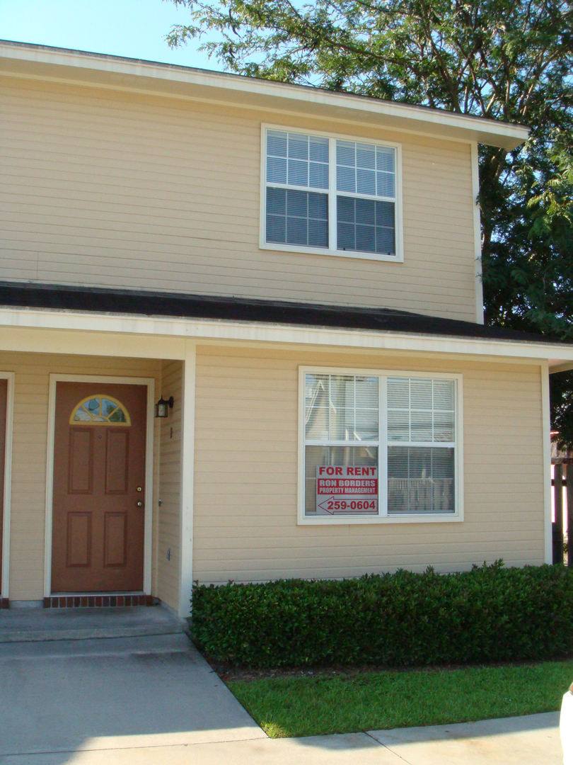Apartment for rent at 1803 Plum St, Valdosta, GA 31601