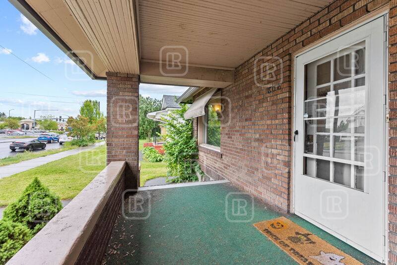 House for rent at 808 E Mission Ave, Spokane, WA 99202