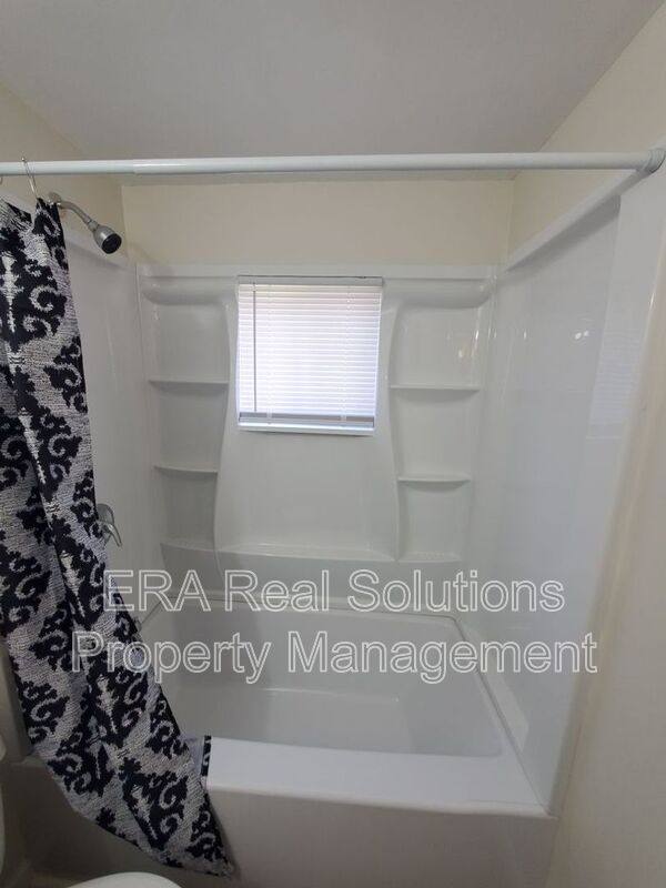 Apartment for rent at 3600 Cushing #B, Columbus, OH 43227
