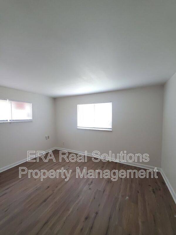 Apartment for rent at 3600 Cushing #B, Columbus, OH 43227