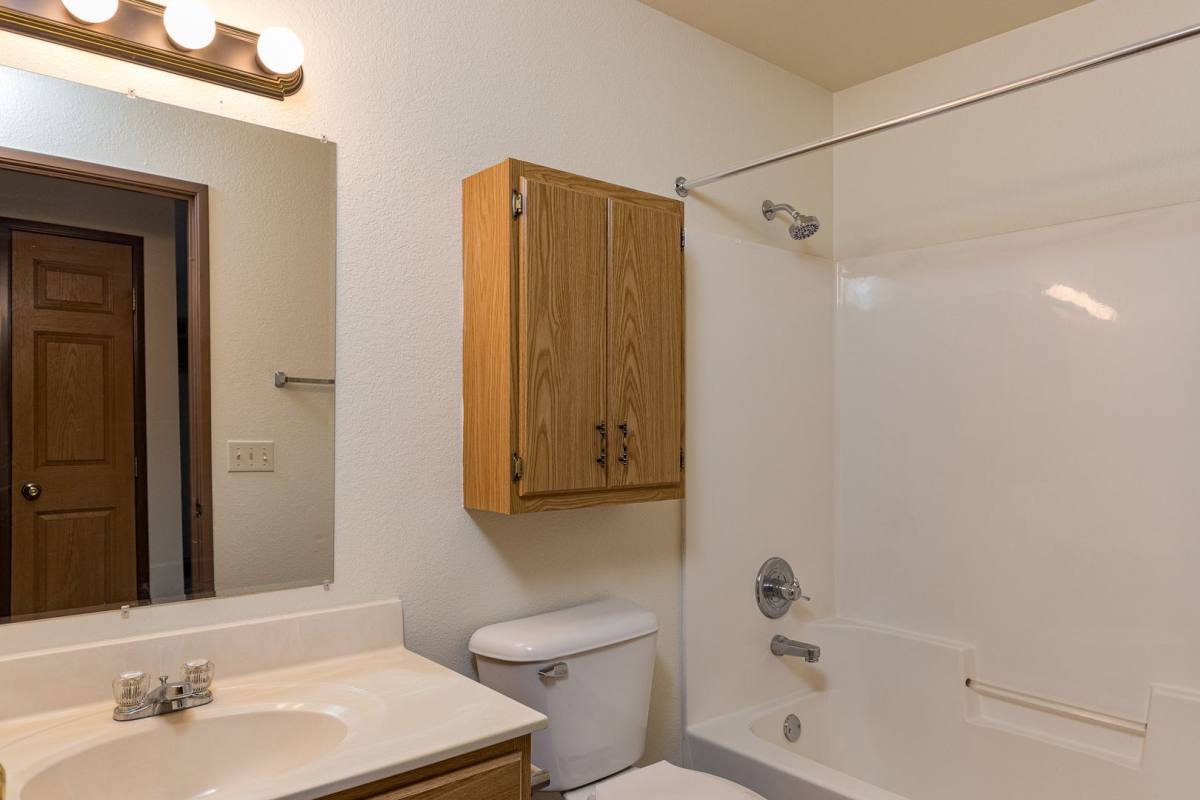 Apartment for rent at 25 - 45 E County Rd, Oshkosh, WI 54901