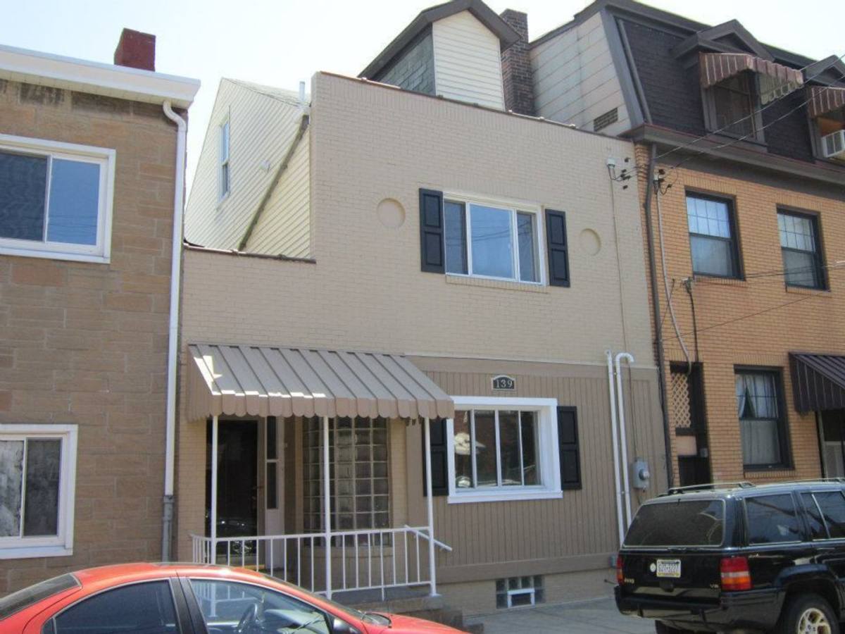 House for rent at 139 S 15th St, Pittsburgh, PA 15203