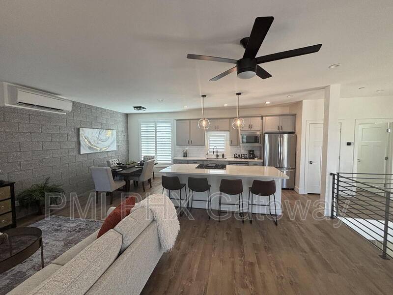 Townhouse for rent at 430 W 7th St #4, Tempe, AZ 85281