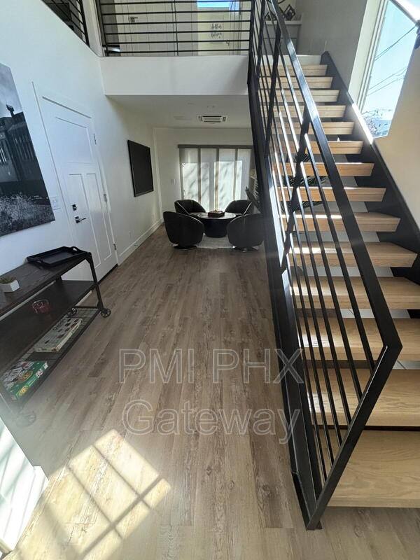 Townhouse for rent at 430 W 7th St #4, Tempe, AZ 85281