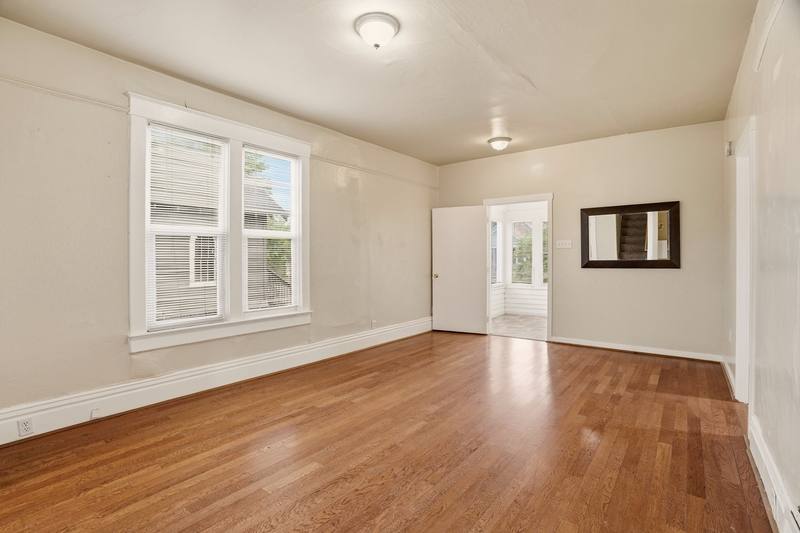 House for rent at 1011 E Augusta Ave, Spokane, WA 99207