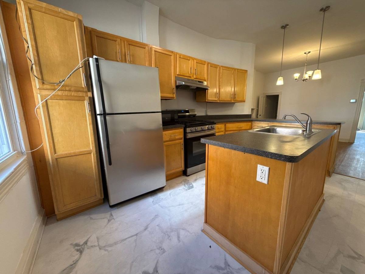 House for rent at 450 E Lorraine Ave, Baltimore, MD 21215