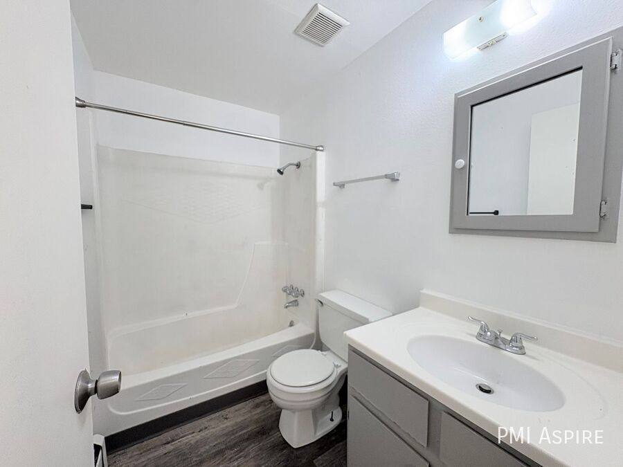 Apartment for rent at 3492 Butternut Dr, Loveland, CO 80538