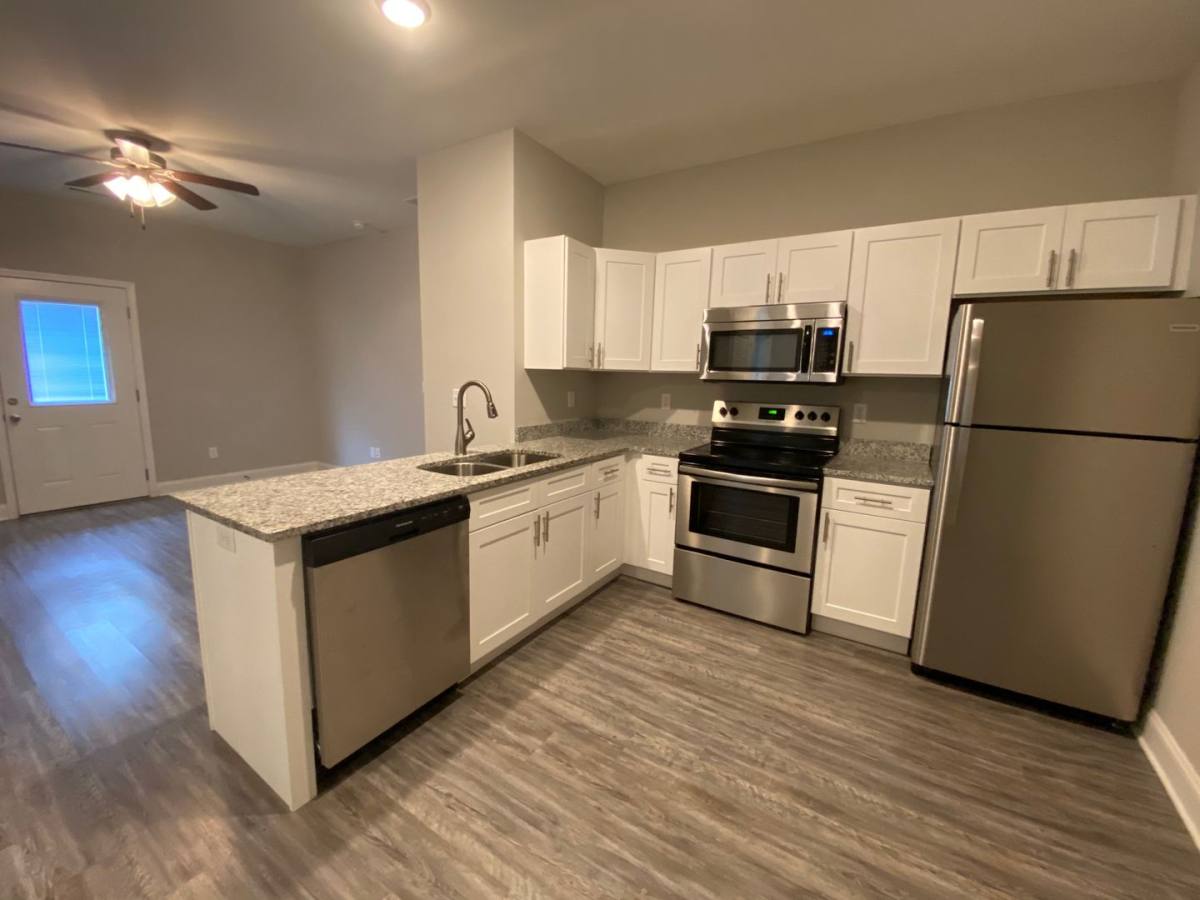 Apartment for rent at 5002 Worth Way, Bowling Green, KY 42101