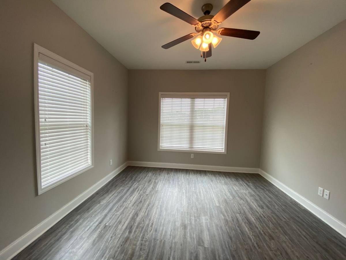 Apartment for rent at 5002 Worth Way, Bowling Green, KY 42101