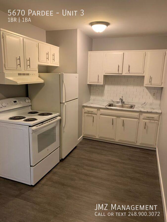 Apartment for rent at 5670 Pardee #3, Dearborn Heights, MI 48125