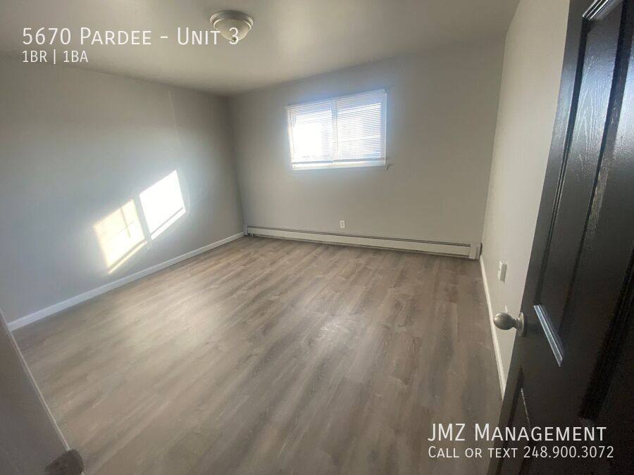 Apartment for rent at 5670 Pardee #3, Dearborn Heights, MI 48125
