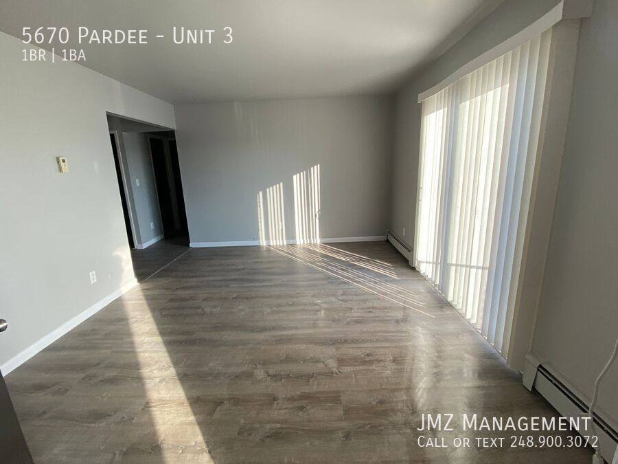 Apartment for rent at 5670 Pardee #3, Dearborn Heights, MI 48125