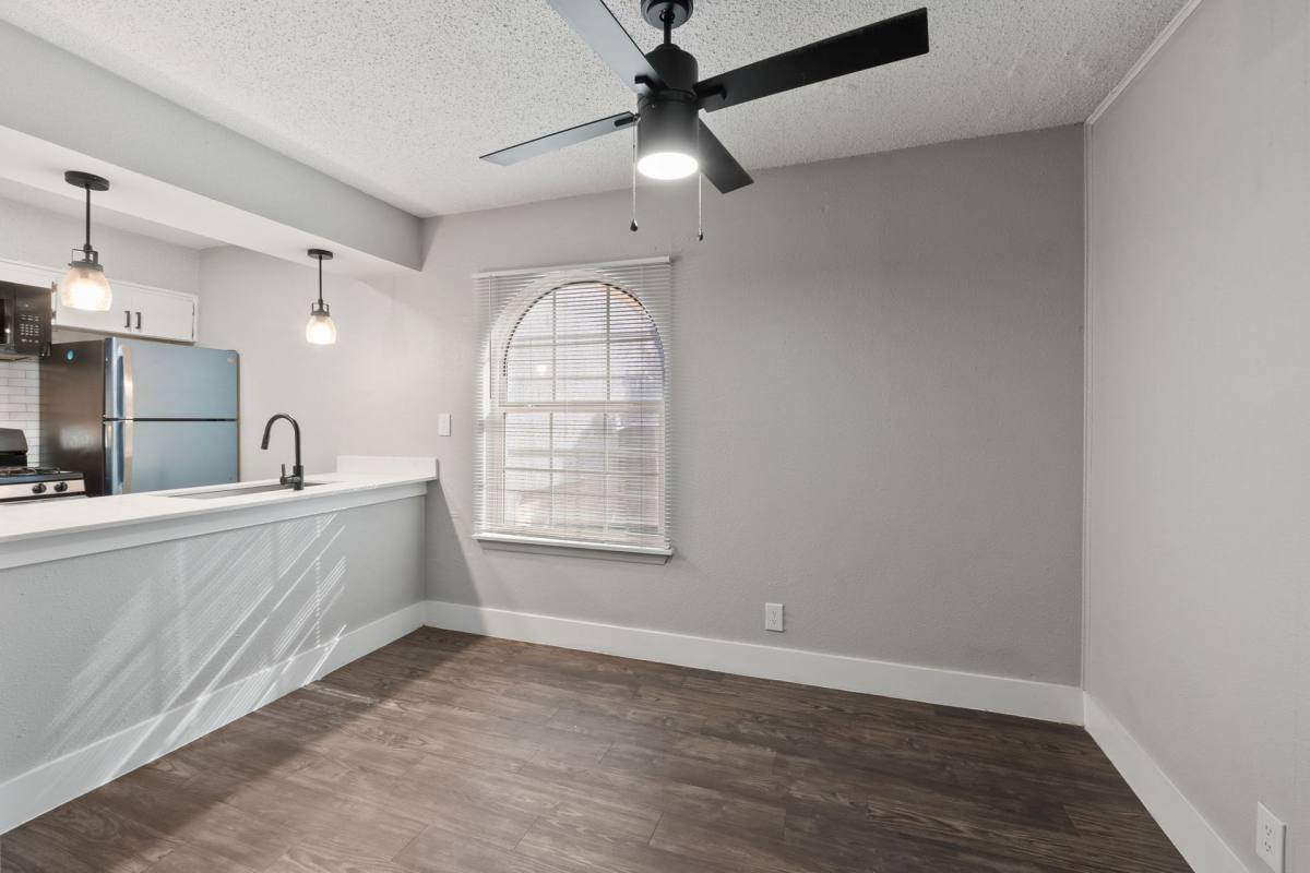Apartment for rent at 1220 W Anderson Lane, Austin, TX 78757