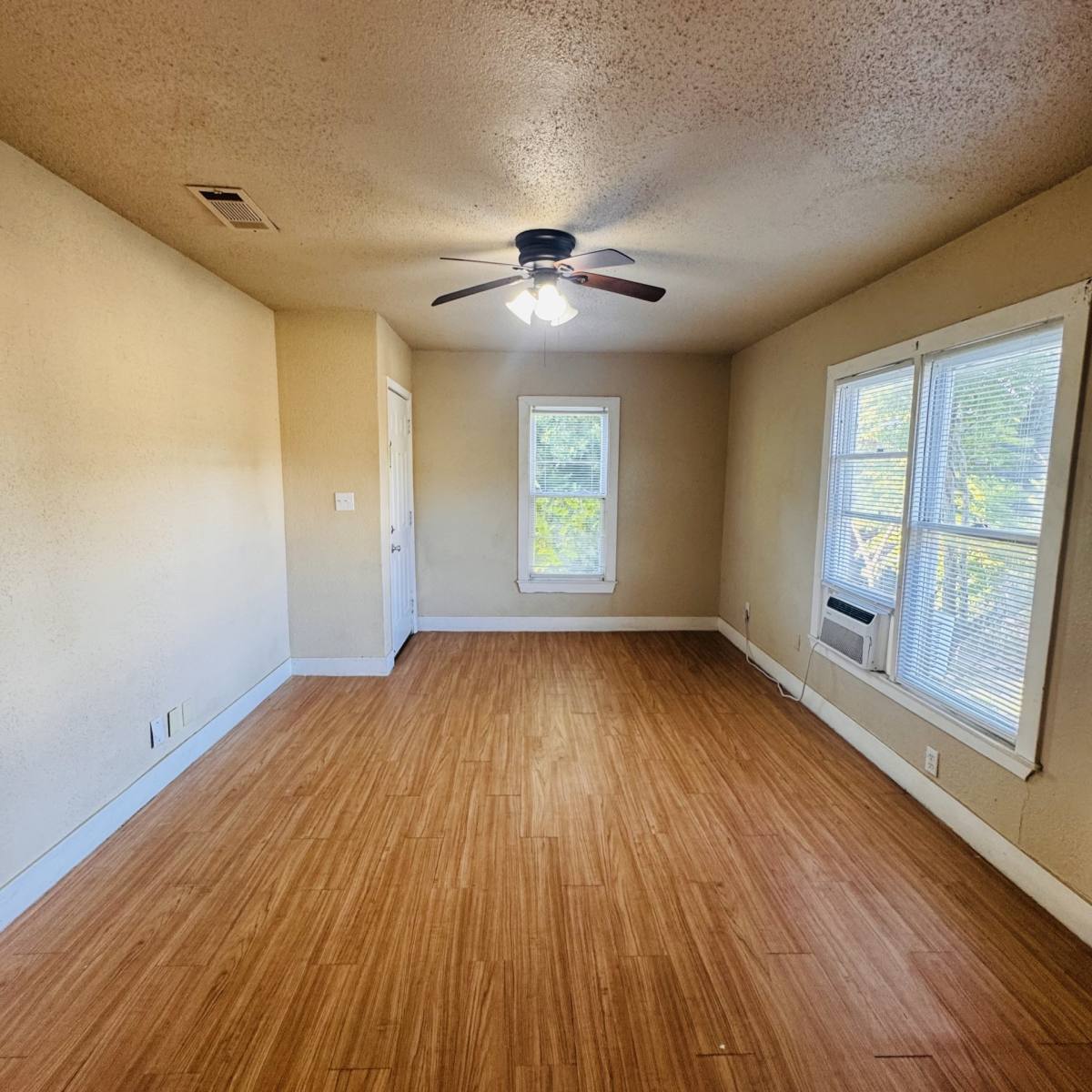 Apartment for rent at 4024 Howard St #B, Beaumont, TX 77705