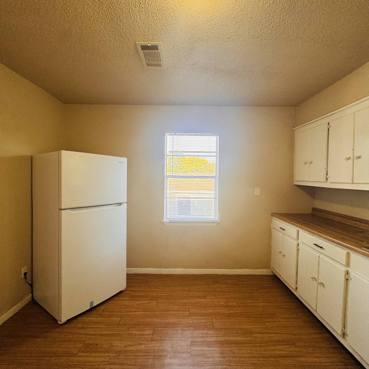 Apartment for rent at 4024 Howard St #B, Beaumont, TX 77705