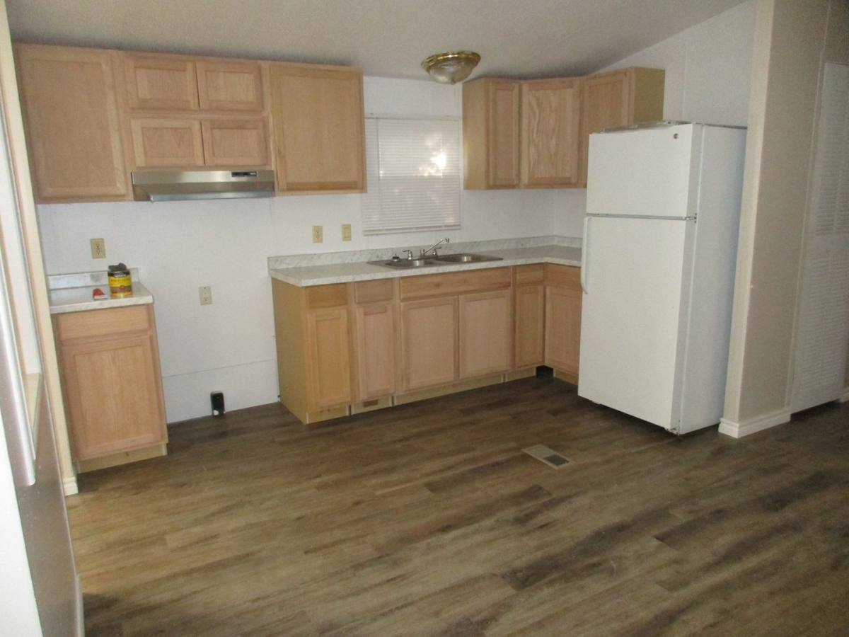 House for rent at 916 Iroquois Dr, Burnet, TX 78611
