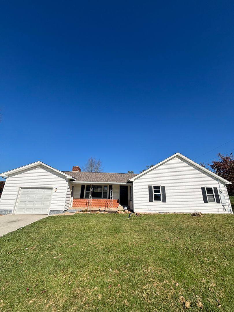 House for rent at 6617 Brackett Rd, Knoxville, TN 37938