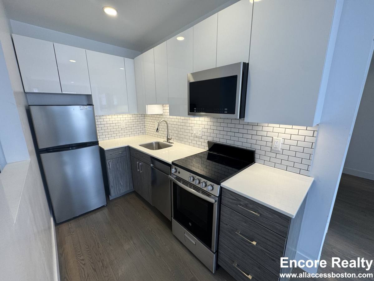 Apartment for rent at 11 Peterborough St #26, Boston, MA 02215