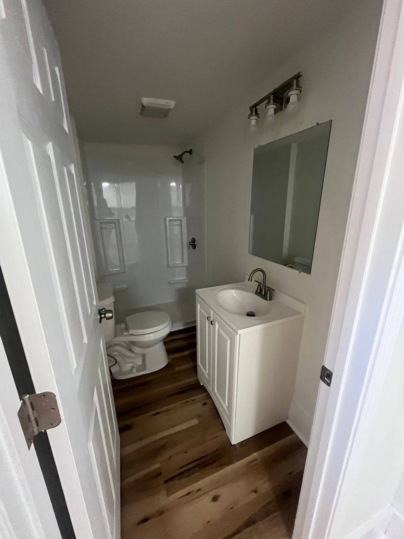 Apartment for rent at 1813 W Gaulbert Ave, Louisville, KY 40210