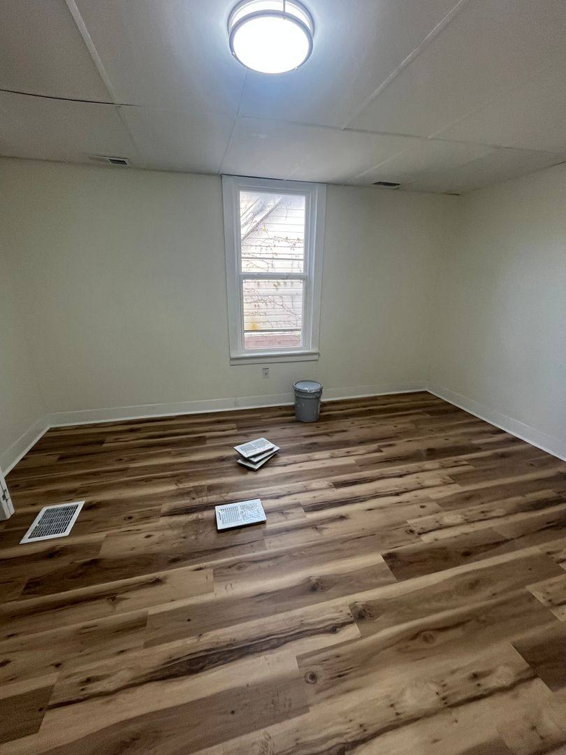 Apartment for rent at 1813 W Gaulbert Ave, Louisville, KY 40210