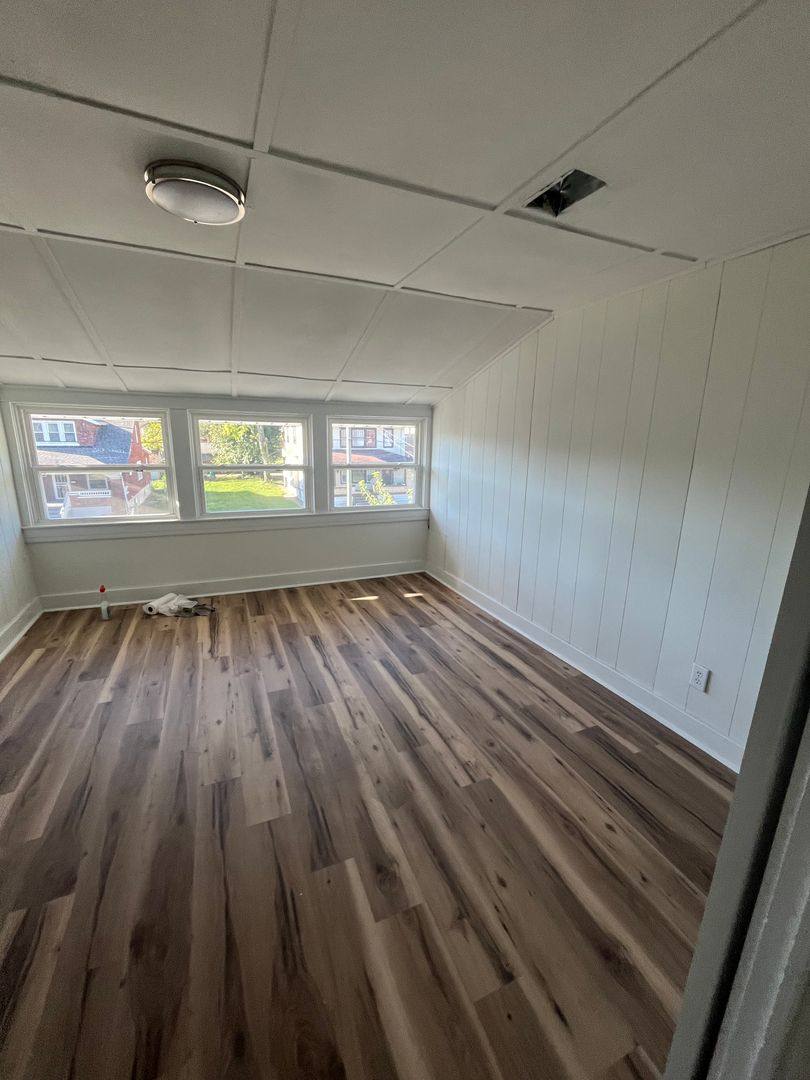 Apartment for rent at 1813 W Gaulbert Ave, Louisville, KY 40210