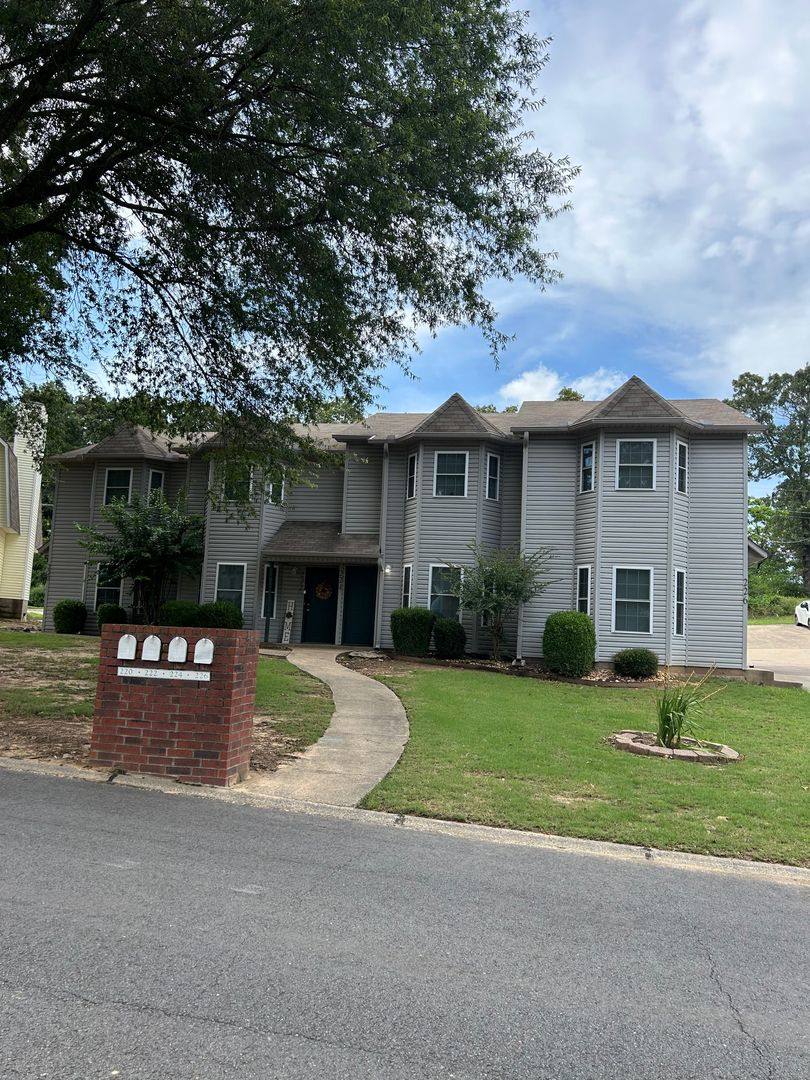 Townhouse for rent at 250 Apple Valley Dr, Sherwood, AR 72120