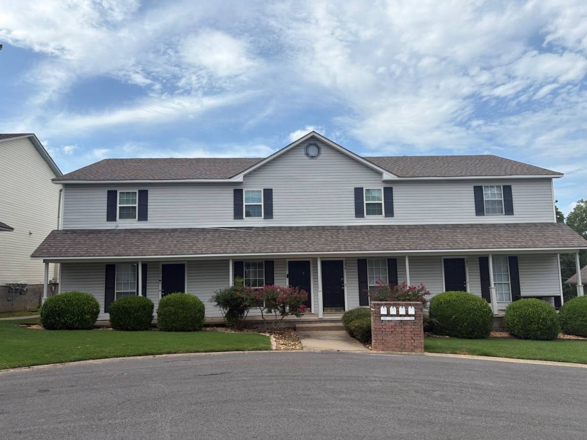 Townhouse for rent at 250 Apple Valley Dr, Sherwood, AR 72120