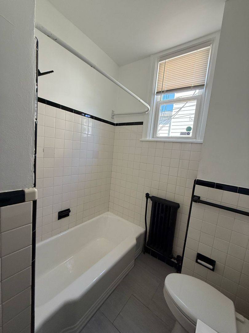 Apartment for rent at 196 White Horse Pike, Oaklyn, NJ 08107