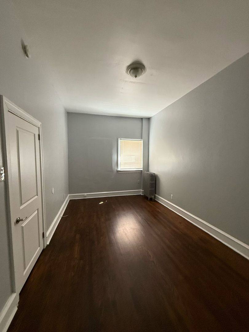 Apartment for rent at 196 White Horse Pike, Oaklyn, NJ 08107