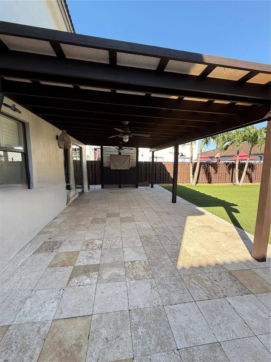House for rent at 1535 SW 145th Ave, Hollywood, FL 33027