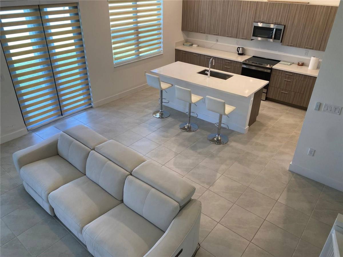 House for rent at 4435 SW 174th Ave, Hollywood, FL 33029