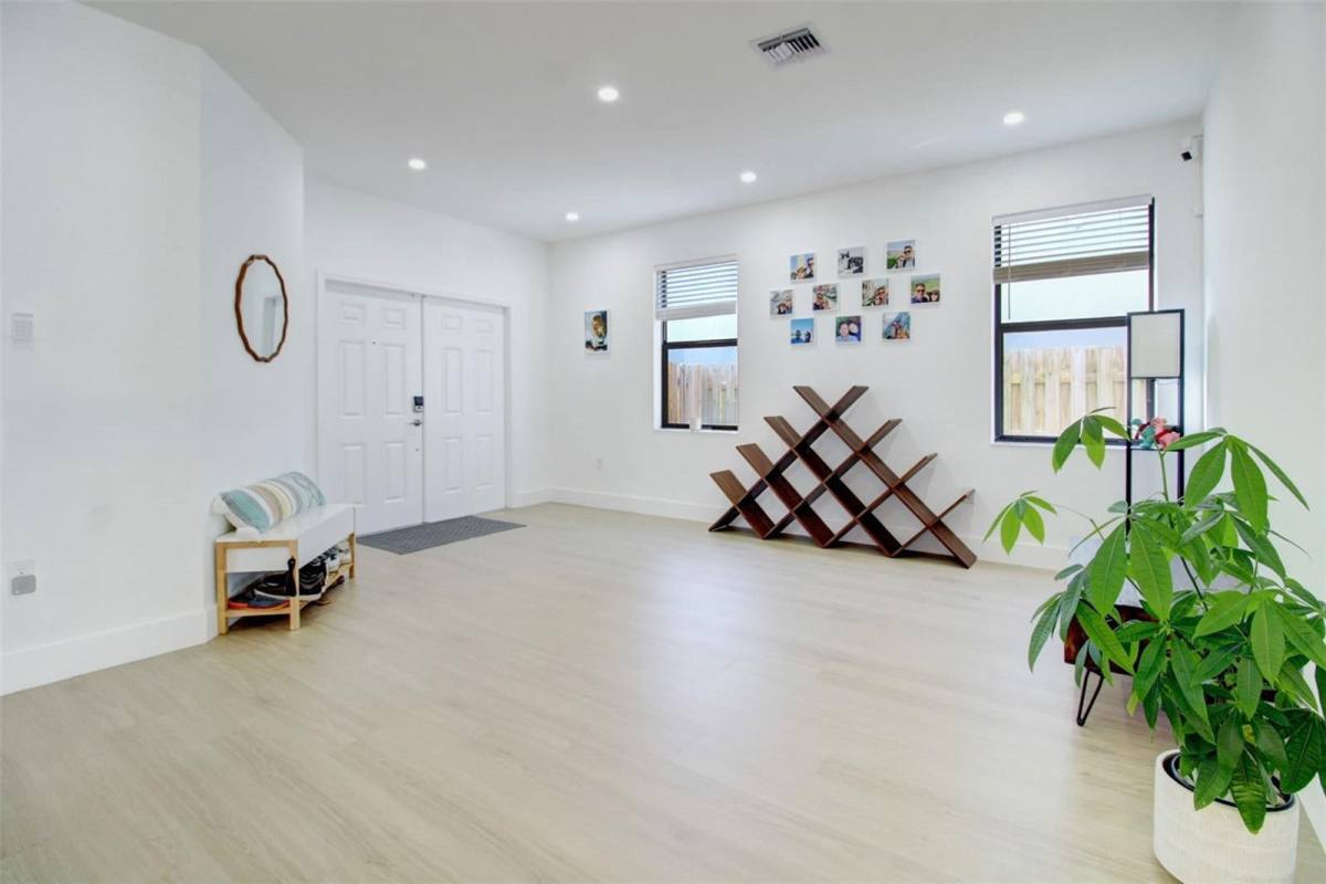 House for rent at 21016 NE 2nd Court, Miami, FL 33169