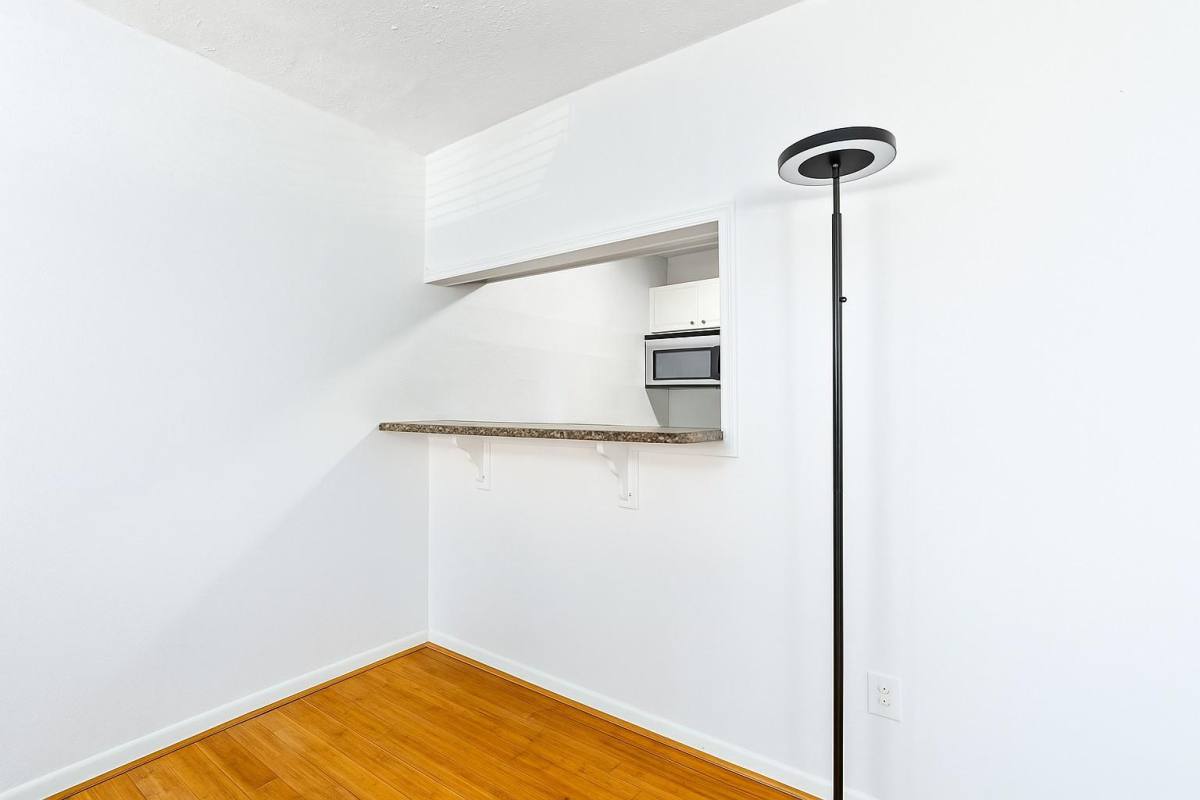 Condo for rent at 449 N Donahue Dr Tiger Inn E A4, Auburn, AL 36830