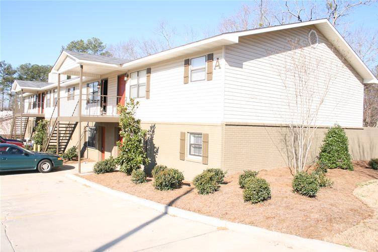 Condo for rent at 449 N Donahue Dr Tiger Inn E A4, Auburn, AL 36830