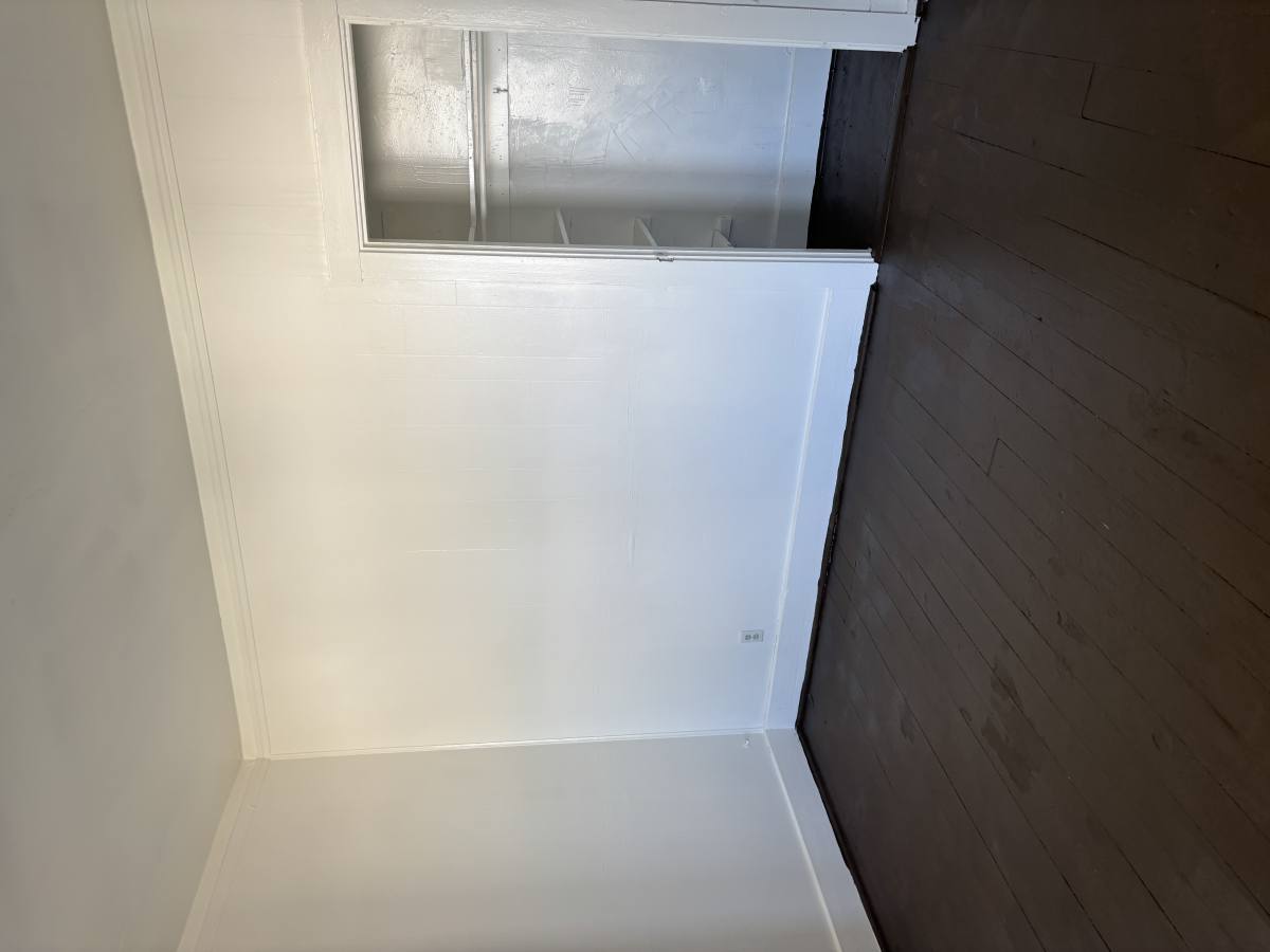Apartment for rent at 213 N 6th St 1 2, Richmond, IN 47374